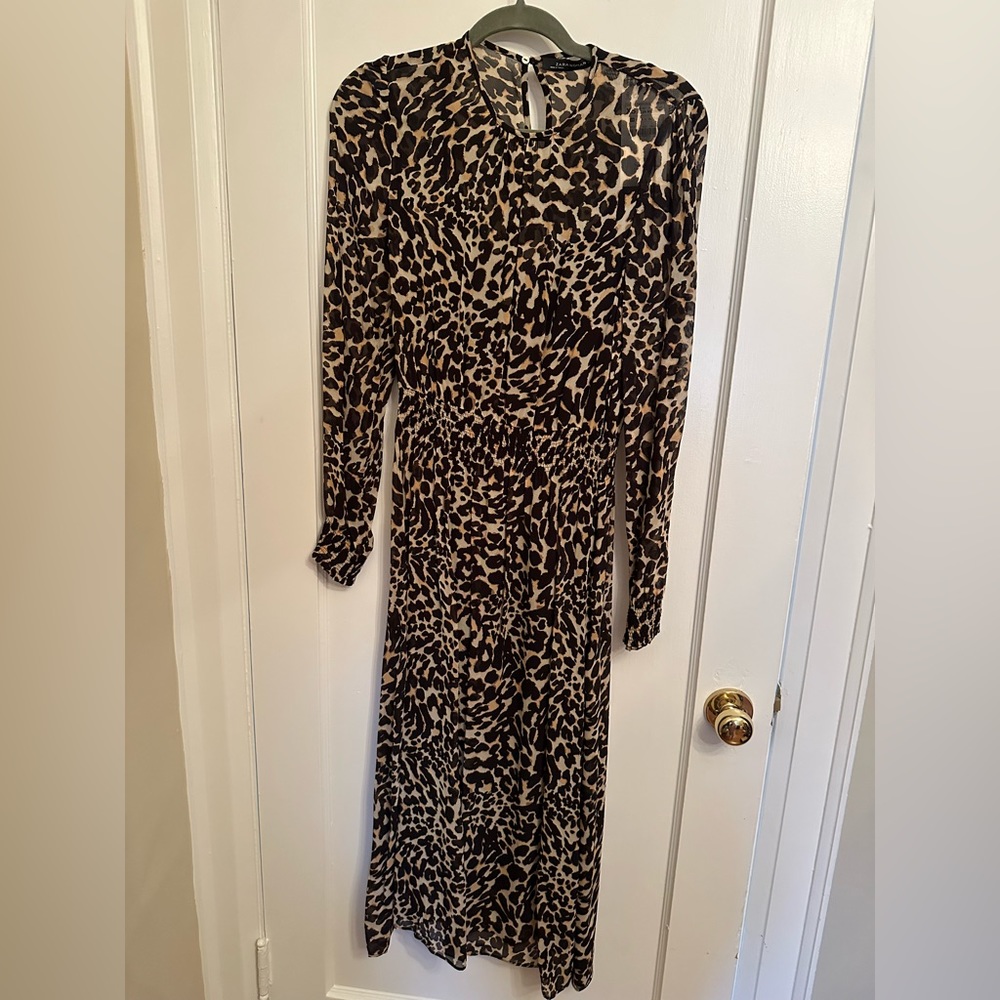 Zara leopard dress (with slip) in XS!